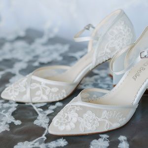 Bella Belle Chelsea Heels - Ivory